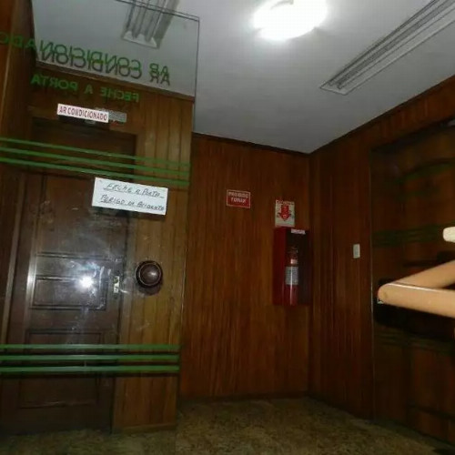 sala-156-alq-avenida-alberto-bins-807-sobreloja-edificio-estoril-edificio-estoril-independencia-porto-alegre-rs-cep-90030-143