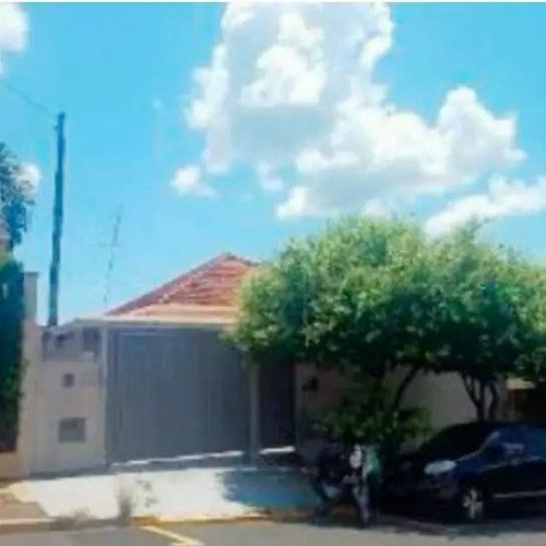 casa-129m2-195m2-rua-espirito-santo-1633-null-null-centro-fernandopolis-sp-cep-15600-000