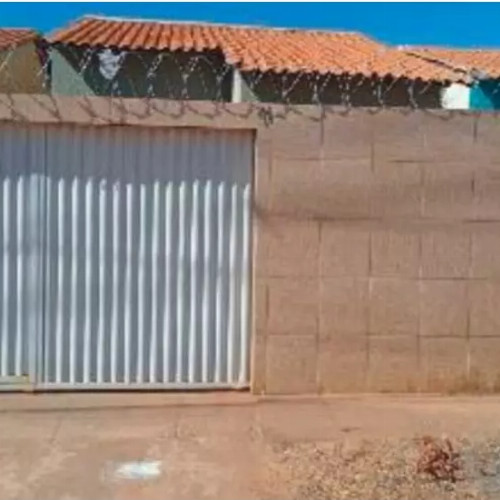 casa-6600m2-15-ha-rua-dom-pedro-ii-71-lote-7-k-da-quadra-67-taboquinha-buritis-mg-cep-38320-017