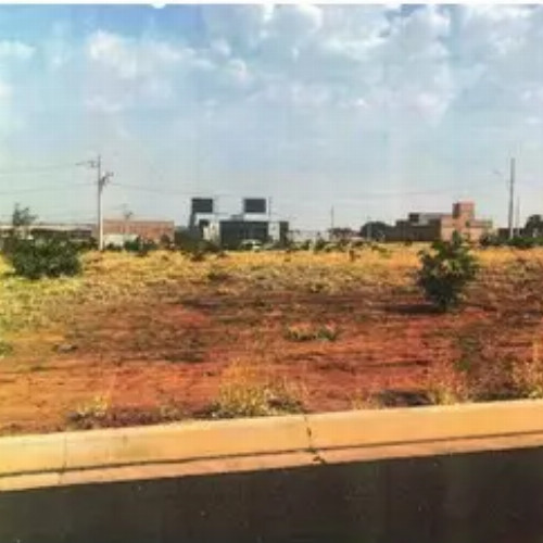 casa-197m2-300m2-rua-ceres-1806-lote-05-da-quadra-11-uberlandia-mg-cep-32880-011
