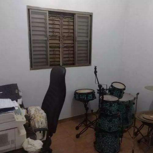 casa-126-alq-243-alq-avenida-filemon-marcelino-de-araujo-185-centro-santa-helena-de-goias-go-cep-75920-000