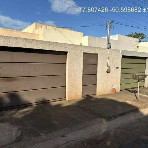 casa-101-ha-17-ha-rua-luzia-arantes-de-freitas-82-condominio-residencial-sousa-lote-9a-da-quadra-23-condominio-residencial-sousa-santa-helena-de-goias-santa-helena-de-goias-go-cep-75920-000