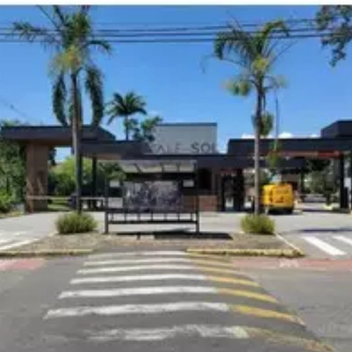 casa-94m2-262m2-rua-aristoteles-fernandes-de-oliveira-350-lote-32-da-quadra-o-jardim-residencial-araretama-pindamonhangaba-sp-cep-12400-001
