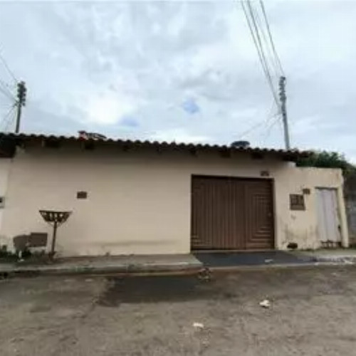 casa-179m2-300m2-rua-rc-14-casa-edificada-no-lote-no-12-da-quadra-n-o14-residencial-cerejeiras-residencial-cerejeiras-anapolis-go-cep-33397-002